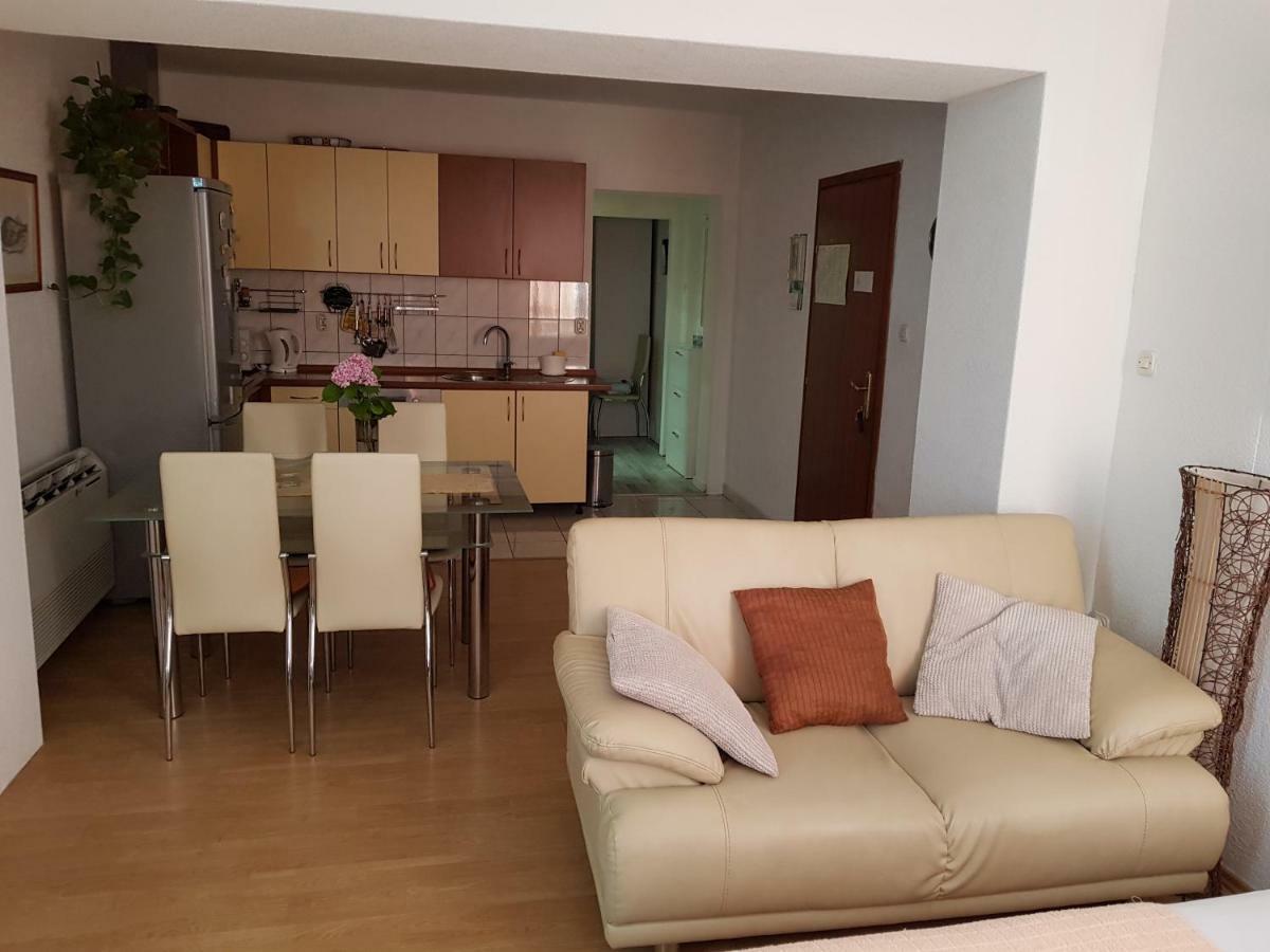 Apartments Centar - Mirjana Макарска Экстерьер фото