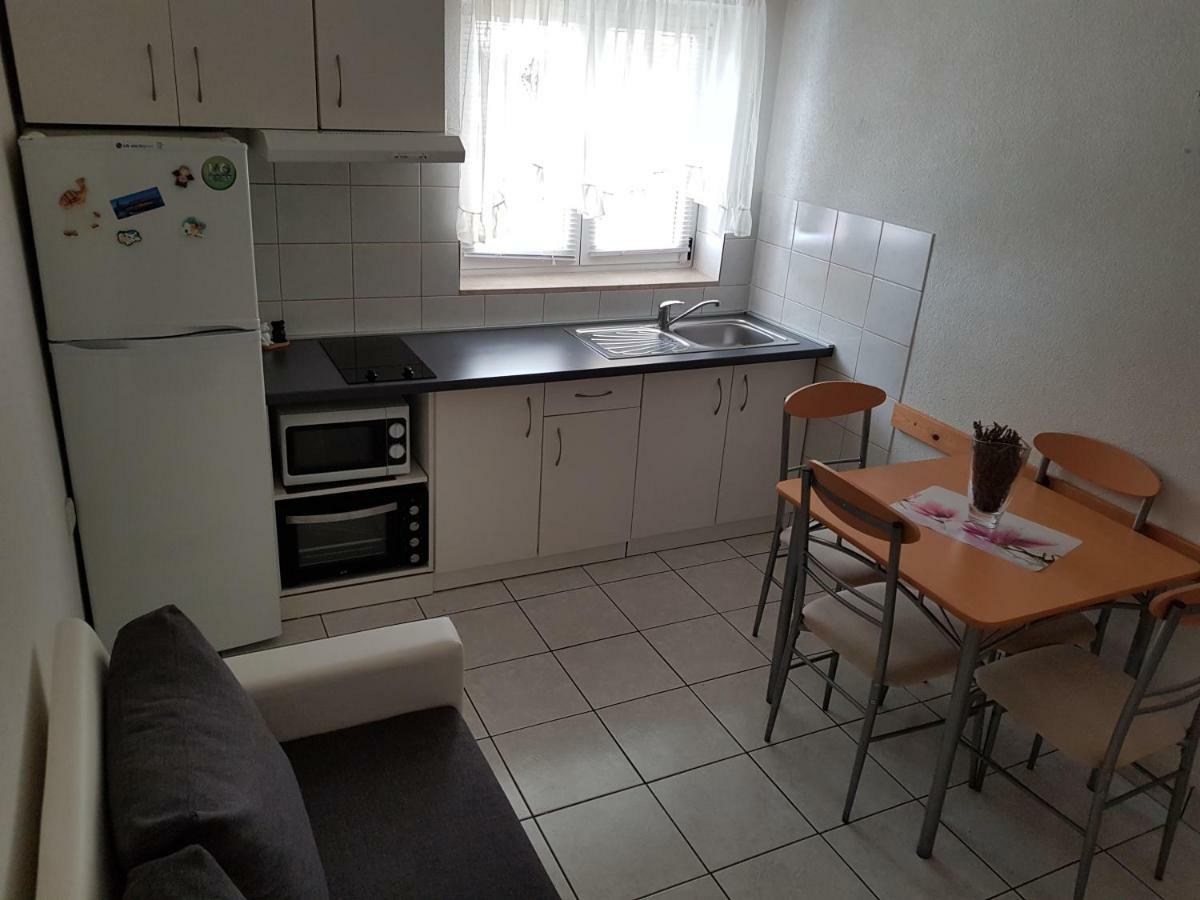 Apartments Centar - Mirjana Макарска Экстерьер фото